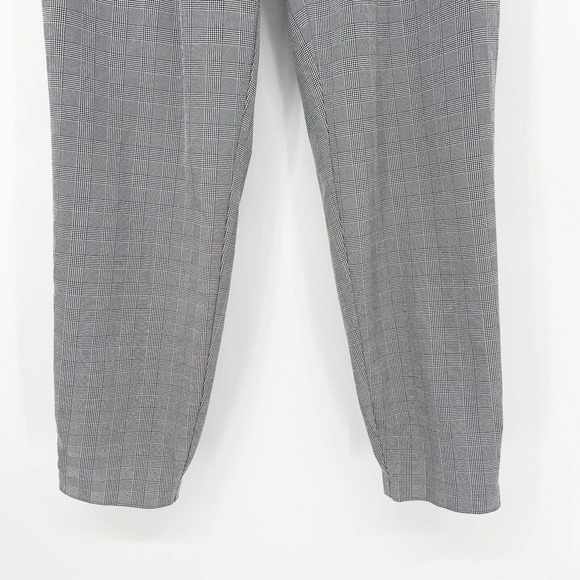Athleta‎ Skyline Plaid Paperbag Pants Size 2 Gray High Rise Tapered Belted Waist - Picture 3 of 11